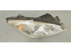 Recambio de faro derecho para kia cee´d referencia OEM IAM 921021H000  