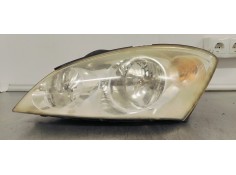 Recambio de faro izquierdo para kia cee´d referencia OEM IAM 921011H000  