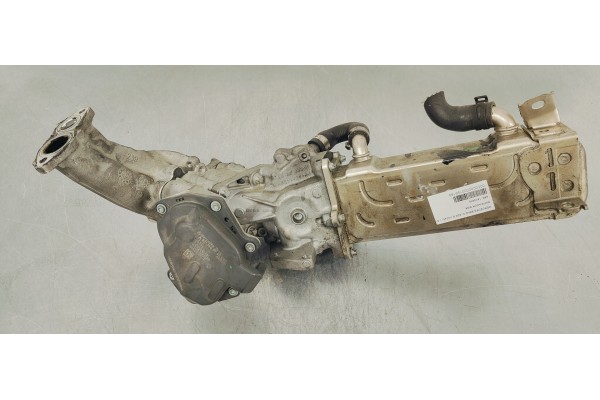 Recambio de enfriador egr para mercedes-benz clase b (w246) 1.8 cdi referencia OEM IAM A6511400675  