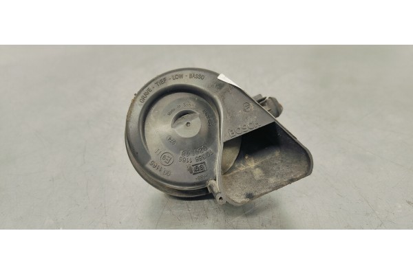 Recambio de claxon para audi q7 (4l) 4.2 tdi referencia OEM IAM 4L0951221A  