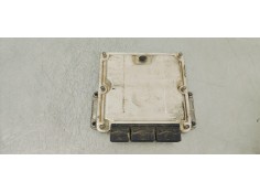 Recambio de centralita motor uce para renault trafic combi (ab 4.01) passenger privilege referencia OEM IAM 0281010633  