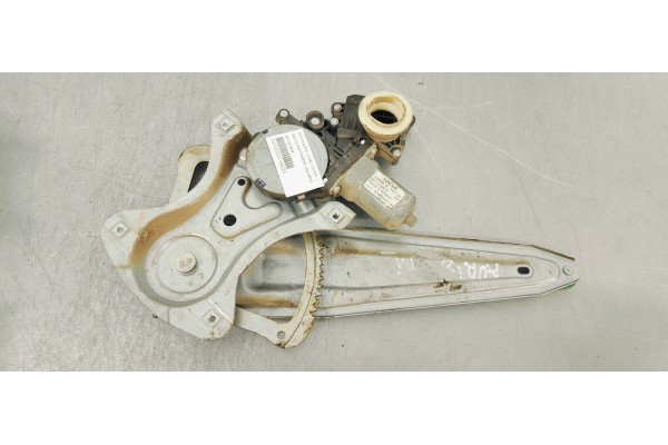 Recambio de elevalunas trasero izquierdo para toyota auris 1.6 d4d 112 fap referencia OEM IAM 8571002450B  