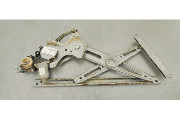 Recambio de elevalunas delantero izquierdo para toyota auris 1.6 d4d 112 fap referencia OEM IAM 8570202020  
