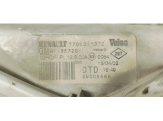 Recambio de faro derecho para renault trafic combi (ab 4.01) passenger privilege referencia OEM IAM 7700311372  