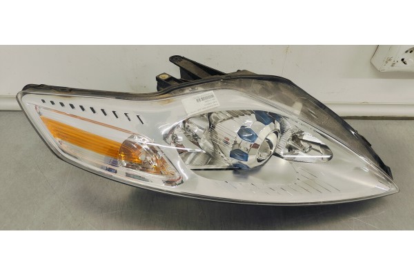 Recambio de faro derecho para ford mondeo ber. (ca2) 1.8 tdci 125 referencia OEM IAM 7S7113005AR  