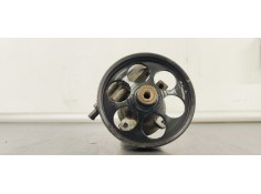 Recambio de bomba direccion para renault trafic combi (ab 4.01) passenger privilege referencia OEM IAM 8200024738  