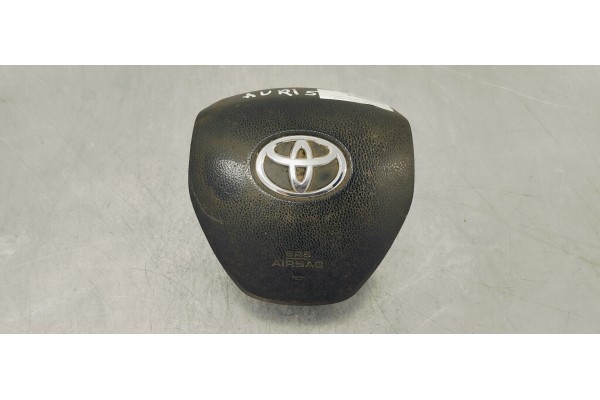 Recambio de airbag delantero izquierdo para toyota auris 1.6 d4d 112 fap referencia OEM IAM 4513002450  