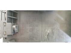 Recambio de caja reles / fusibles para opel insignia berlina 2.0 16v cdti referencia OEM IAM 529050199  