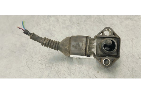 Recambio de sensor presion para volkswagen golf iv berlina (1j1) básico referencia OEM IAM 0281002177  
