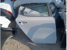 Recambio de puerta trasera derecha para kia cee´d 1.4 crdi 90 fap referencia OEM IAM   