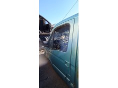 Recambio de puerta delantera izquierda para renault master ii phase 2 caja cerrada 2.5 diesel dci fap cat referencia OEM IAM   