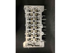 Recambio de culata para opel insignia berlina referencia OEM IAM 55576540  