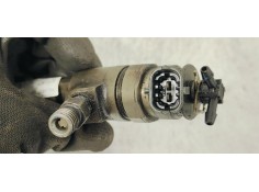 Recambio de inyector para peugeot 206 berlina look referencia OEM IAM 0445110075  