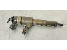 Recambio de inyector para peugeot 206 berlina look referencia OEM IAM 0445110075  
