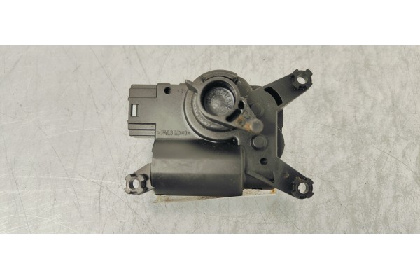 Recambio de motor apertura trampillas climatizador para audi q7 (4l) 4.2 tdi referencia OEM IAM 52411483R04  