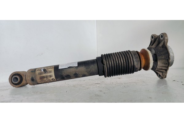 Recambio de amortiguador trasero izquierdo para bmw serie 5 touring (f11) 518d referencia OEM IAM 33526797771  