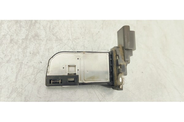 Recambio de caudalimetro para citroen c4 berlina 1.5 hdi 130 fap referencia OEM IAM 967709308001  