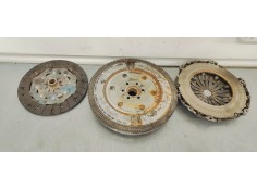 Recambio de kit embrague para opel corsa f 1.5 cdti 100 fap referencia OEM IAM 9848936380  