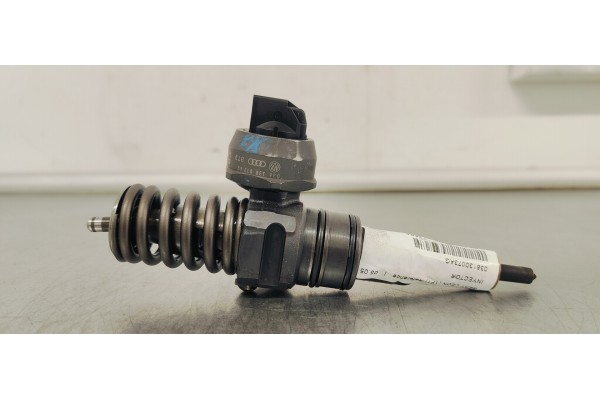 Recambio de inyector para seat leon (1p1) reference referencia OEM IAM 038130073AG  