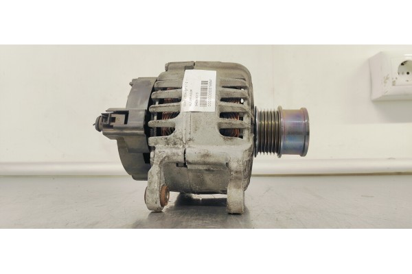 Recambio de alternador para seat leon (5f1) 1.2 referencia OEM IAM 04E903015  