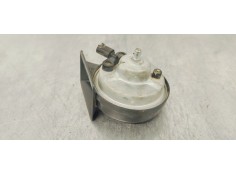 Recambio de claxon para bmw serie 5 berlina (e60) 3.0 d 218 [530] fap referencia OEM IAM 6935988  