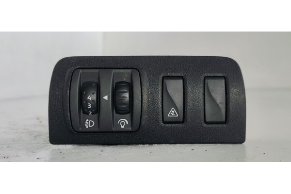 Recambio de mando luces para renault megane iii berlina 5 p 1.5dci 110 fap referencia OEM IAM 648450007R  