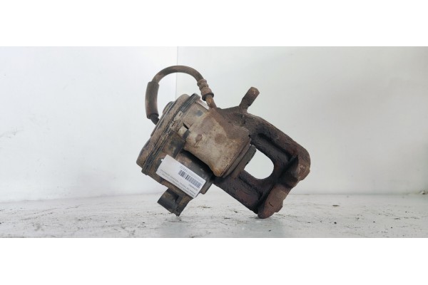 Recambio de pinza de freno trasera derecha para bmw serie 5 touring (f11) 518d referencia OEM IAM 32349660  