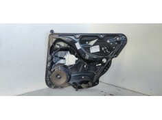 ELEVALUNAS TRASERO DERECHO 