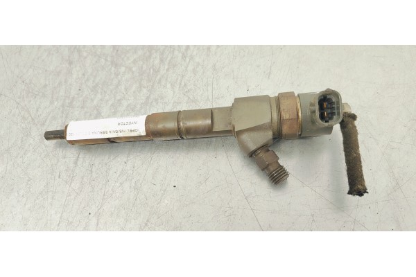 Recambio de inyector para opel insignia berlina 2.0cdti 130 fap referencia OEM IAM 0445110327  