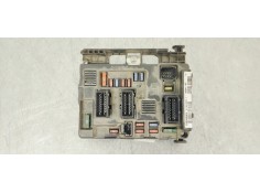 Recambio de caja reles / fusibles para peugeot partner (s2) combiespace referencia OEM IAM 965061858000  