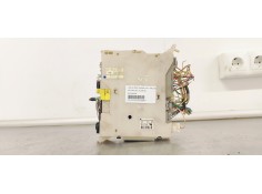 Recambio de caja reles / fusibles para lexus is200 (ds2/is2) 2.2 d 180 [220] fap referencia OEM IAM 8273053050  