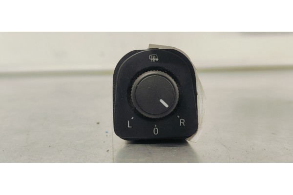 Recambio de mando retrovisor para seat leon (5f1) 1.2 referencia OEM IAM 5F0959565D  