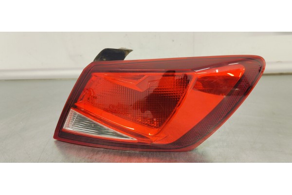 Recambio de piloto trasero derecho para seat leon (5f1) 1.2 referencia OEM IAM 5F0945096D  