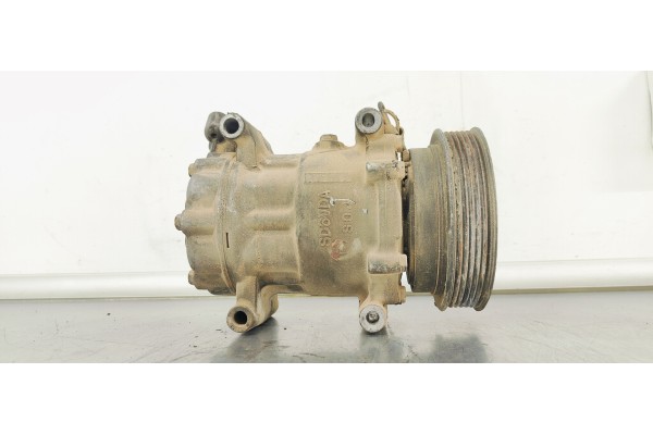 Recambio de compresor aire acondicionado para renault kangoo (f/kc0) 1.5 dci diesel referencia OEM IAM 8200866436  