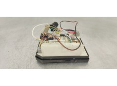 Recambio de caja reles / fusibles para renault kangoo expression referencia OEM IAM 8201044237  