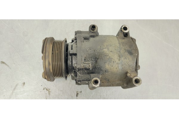 Recambio de compresor aire acondicionado para ford focus berlina (cak) ghia referencia OEM IAM YS4H19D629AC  