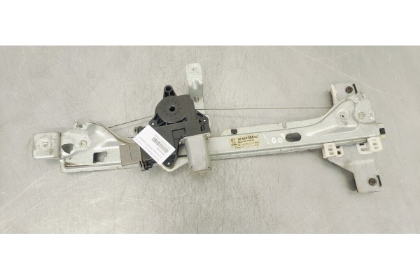 Recambio de elevalunas trasero derecho para peugeot 5008 allure referencia OEM IAM 9682808680  