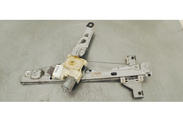 Recambio de elevalunas delantero izquierdo para peugeot 5008 allure referencia OEM IAM 9682808980  