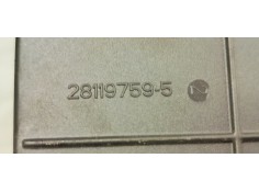 Recambio de caja reles / fusibles para peugeot 5008 allure referencia OEM IAM 281197595  