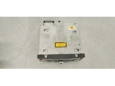 Recambio de sistema audio / radio cd para peugeot 5008 allure referencia OEM IAM 96778659XT  