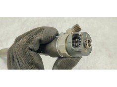 Recambio de inyector para chevrolet captiva 2.0 d referencia OEM IAM 0445110270  