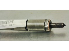 Recambio de inyector para chevrolet captiva 2.0 d referencia OEM IAM 0445110270  