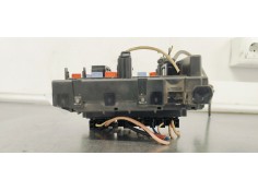 Recambio de caja reles / fusibles para peugeot 206 berlina 1.6 16v cat referencia OEM IAM 9657608780  