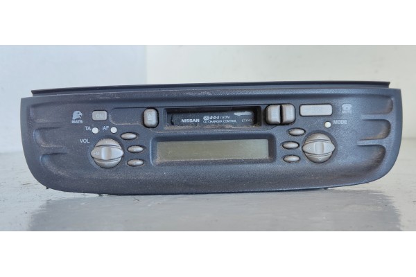Recambio de sistema audio / radio cd para nissan almera tino (v10m) básico referencia OEM IAM 28113BU313  