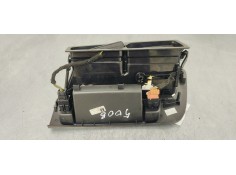Recambio de rejilla aireadora para peugeot 5008 allure referencia OEM IAM 9686527977  