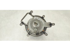 Recambio de ventilador calefaccion para peugeot 5008 allure referencia OEM IAM T3953001  