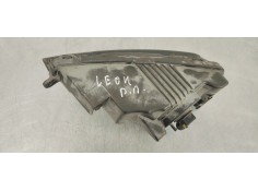 Recambio de faro antiniebla derecho para seat leon (5f1) 1.2 referencia OEM IAM 575941702A  