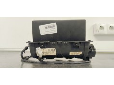 Recambio de pantalla multifuncion para peugeot 5008 allure referencia OEM IAM 96735367ZD  