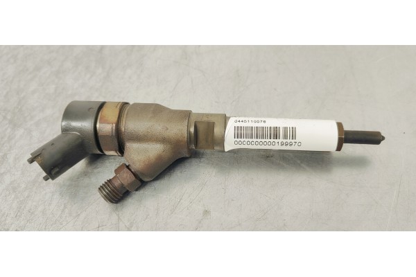 Recambio de inyector para peugeot 307 (s1) xr clim referencia OEM IAM 0445110076  
