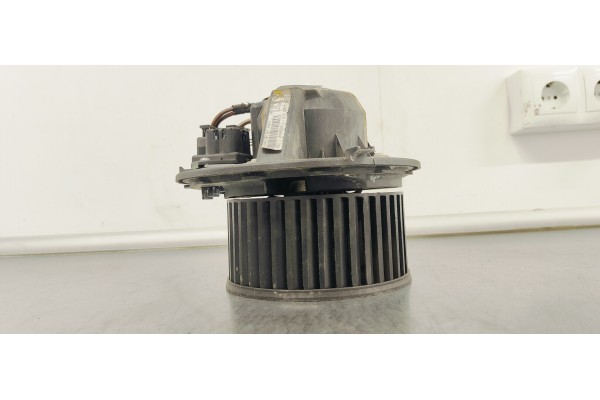 Recambio de ventilador calefaccion para mercedes-benz clase a (w169) referencia OEM IAM 982488S  